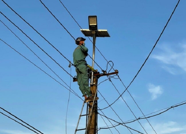 địa chỉ bán đèn năng lượng mặt trời